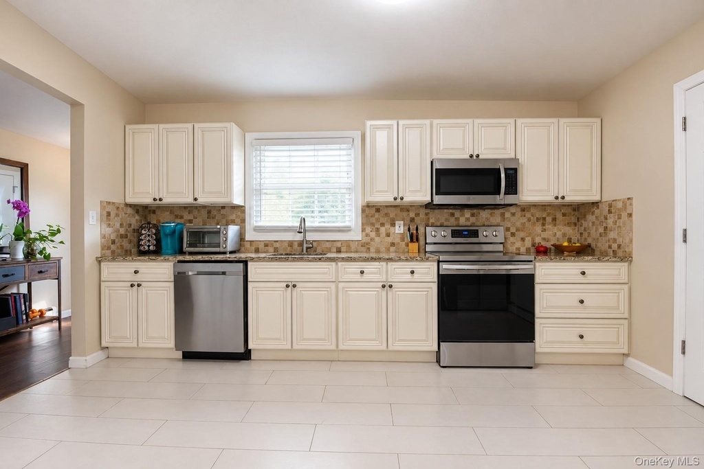 34 College Hills Drive - Photo 11