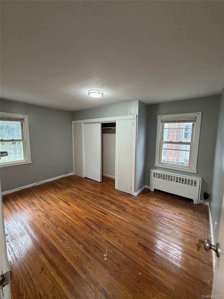 147-30 Huxley Street - Photo 4