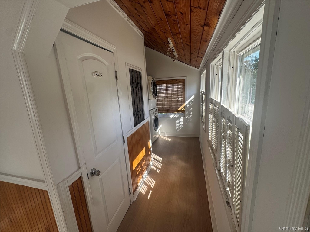 7 Warner Avenue - Photo 8