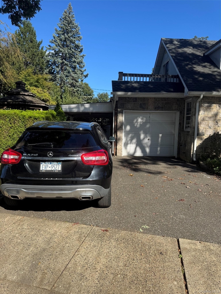 102 Hillside Park Drive - Photo 2