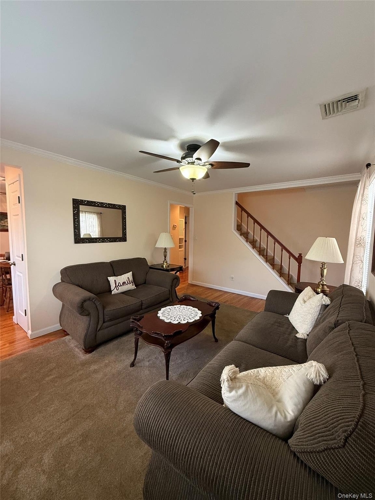 13 Gerald Avenue - Photo 1
