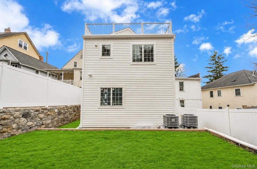 142 Maple Avenue - Photo 24