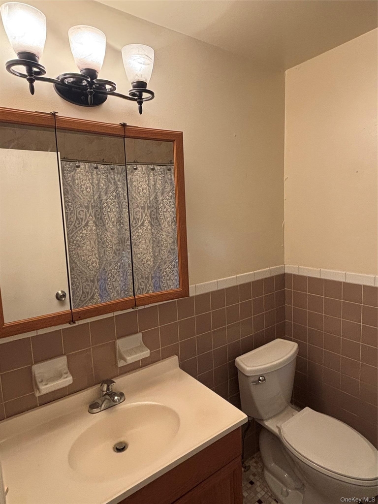 86 Demarest Avenue - Photo 3