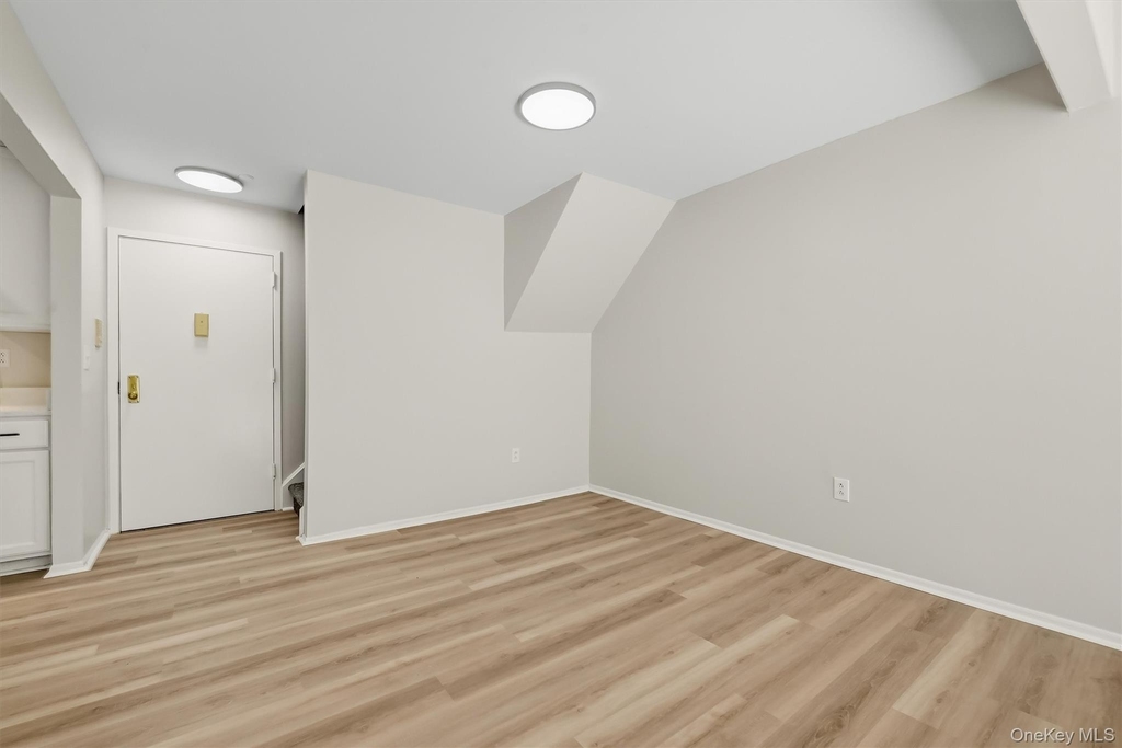 10-12 Chestnut Street - Photo 7