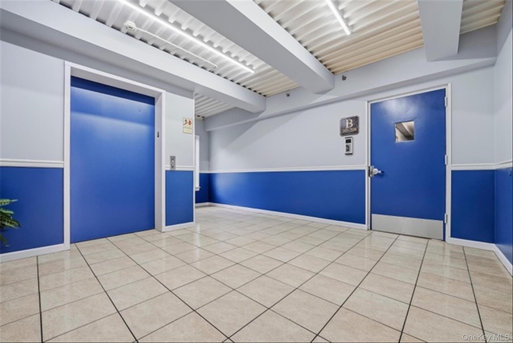10-12 Chestnut Street - Photo 3