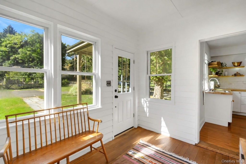 115 Larchdale Avenue - Photo 4
