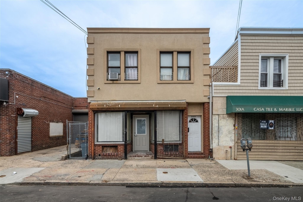 299 E. Third Street - Photo 11