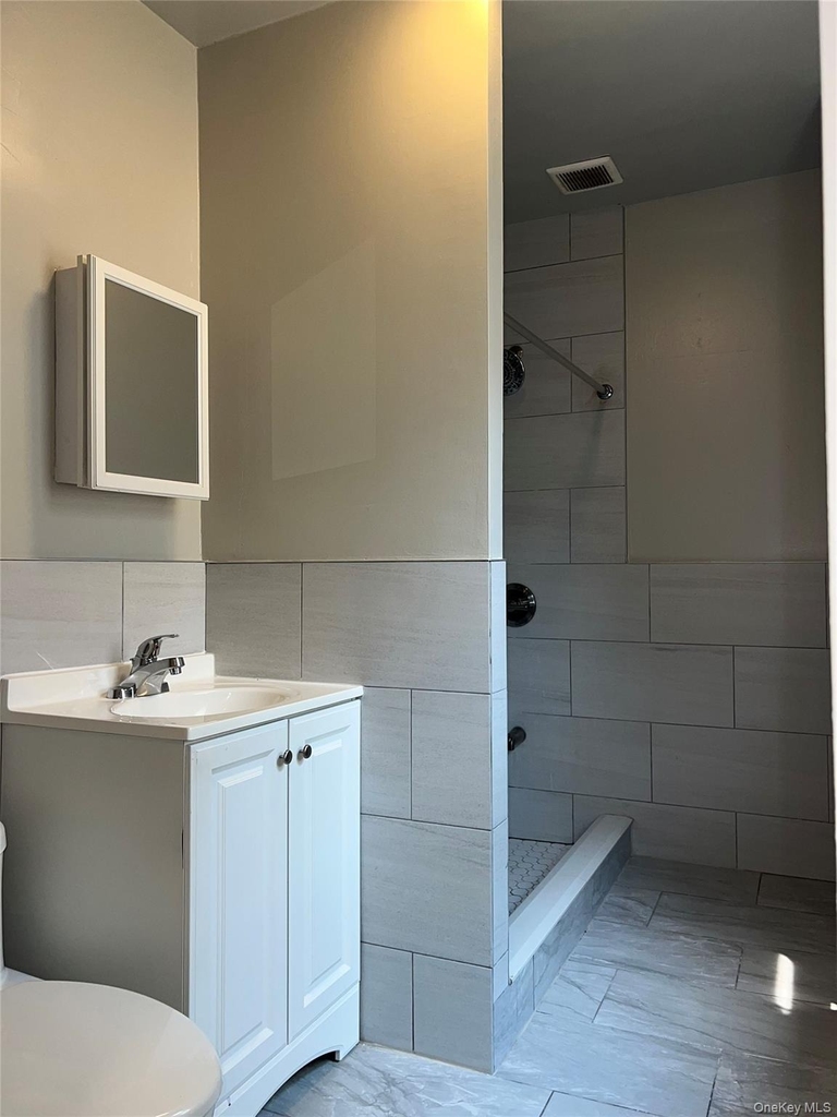 299 E. Third Street - Photo 10