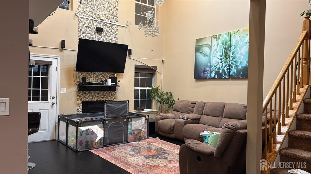 72 Heatherwood Drive - Photo 1