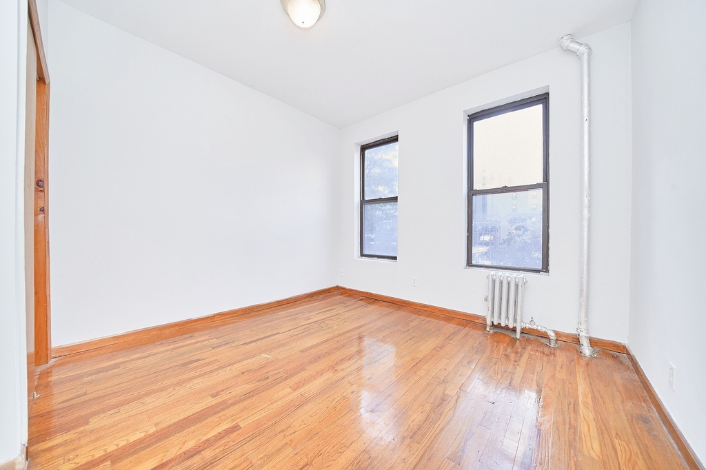 462 9th Avenue - Photo 4