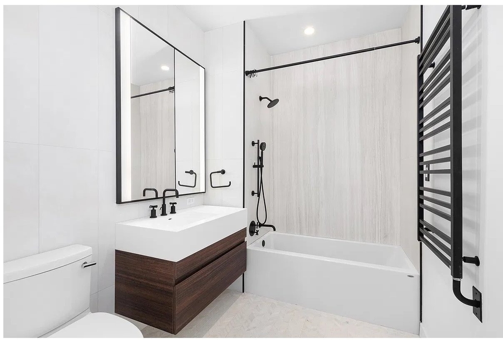 111 Varick Street - Photo 7