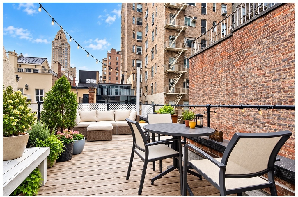 55 E 73rd Street - Photo 6