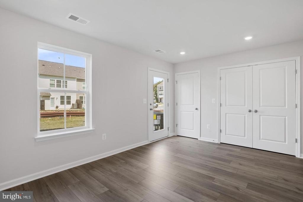 127 Kinkade Court - Photo 3