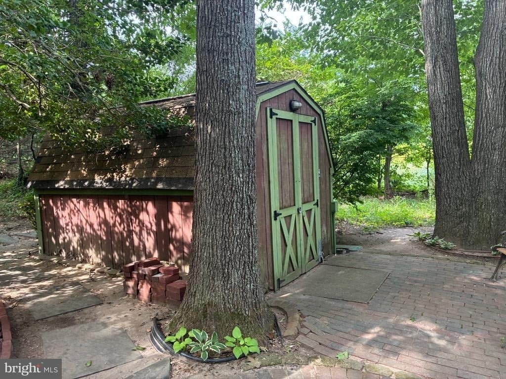 16063 Laconia Circle - Photo 11