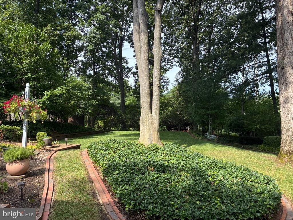 16063 Laconia Circle - Photo 7