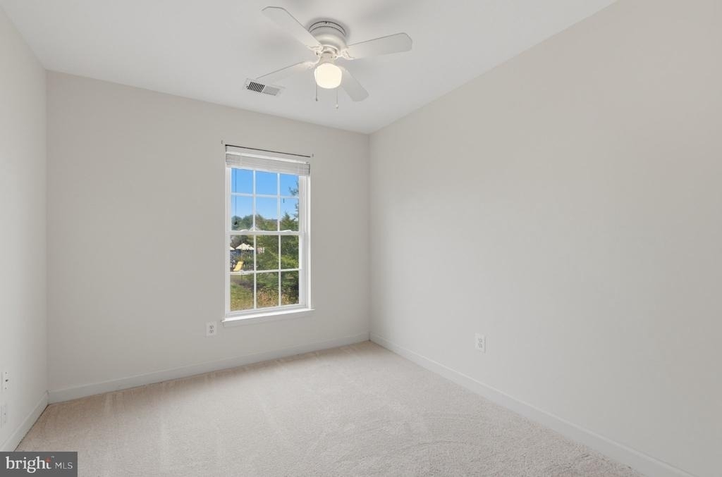 14216 Madrigal Drive - Photo 23