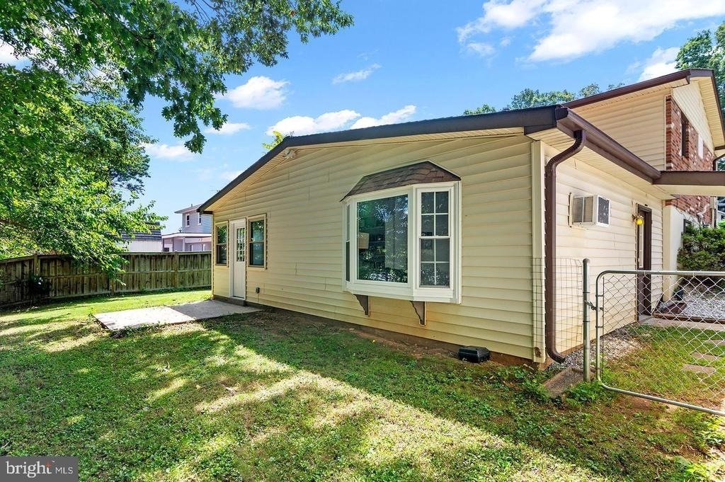 4518 Evansdale Road - Photo 4