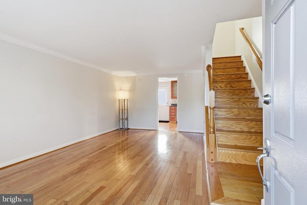 48 Dulany Court - Photo 2