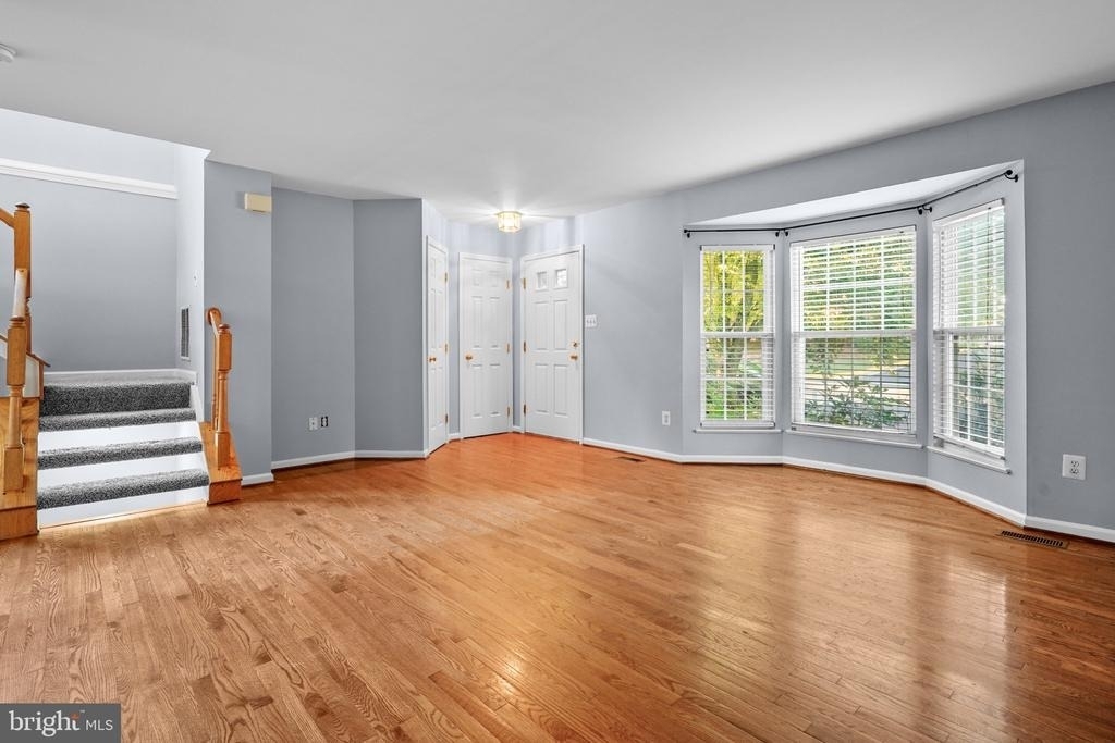 21098 Cornerpost Square - Photo 4