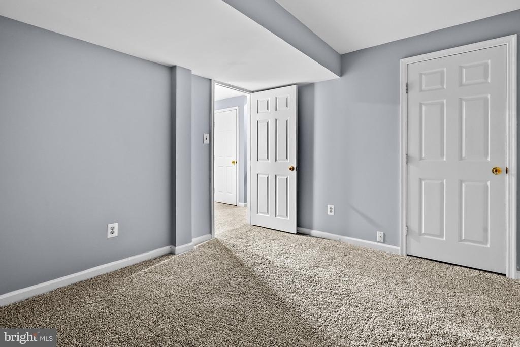21098 Cornerpost Square - Photo 11