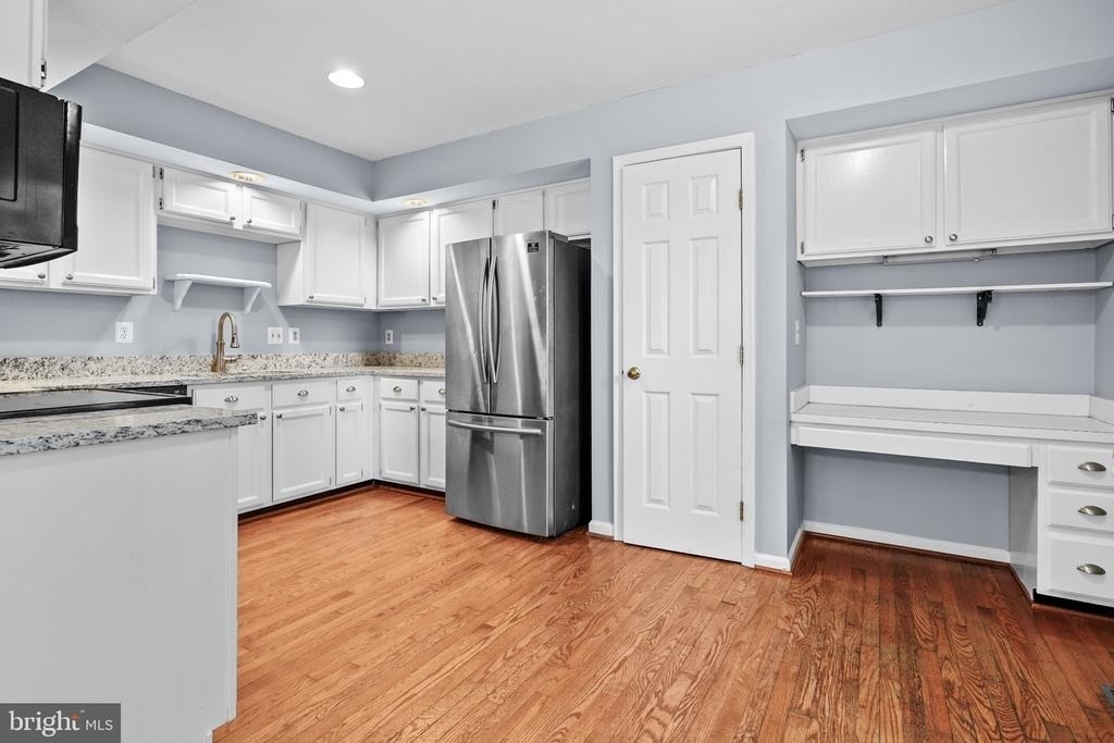 21098 Cornerpost Square - Photo 8
