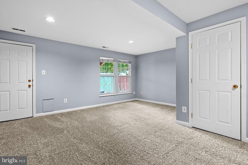21098 Cornerpost Square - Photo 13