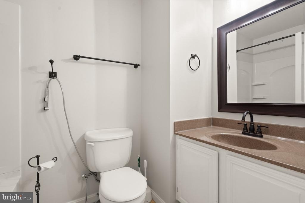 17583 Madison Avenue - Photo 37