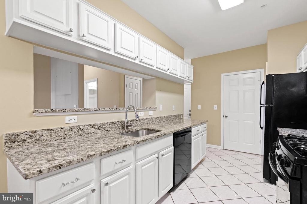 20447 Chesapeake Square - Photo 10