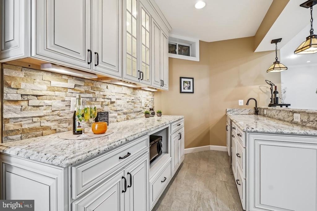 2321 Grove Avenue - Photo 44