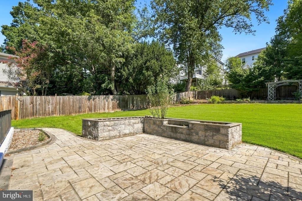 2321 Grove Avenue - Photo 57