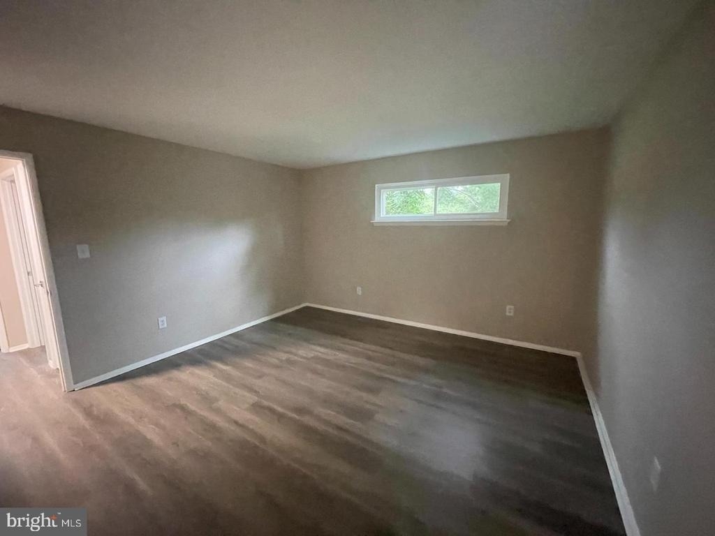 6403 Greeley Boulevard - Photo 7