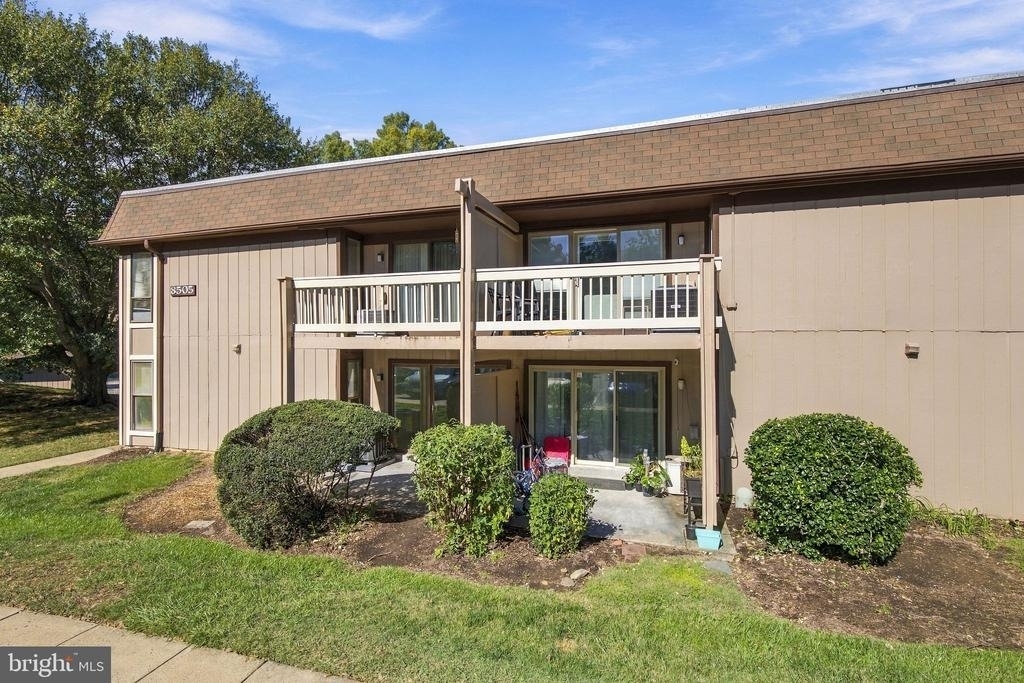 8505 Barrington Court - Photo 4