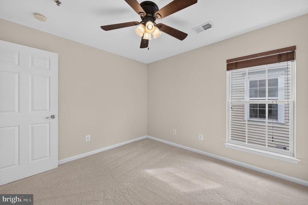 7055 Huntley Run Place - Photo 34