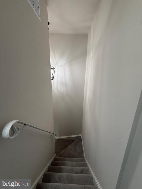 5305 Anchor Court - Photo 12