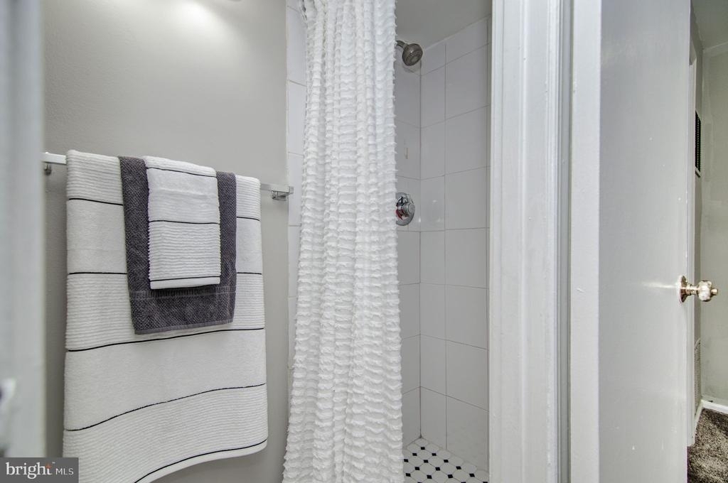 7763 Durer Court - Photo 33