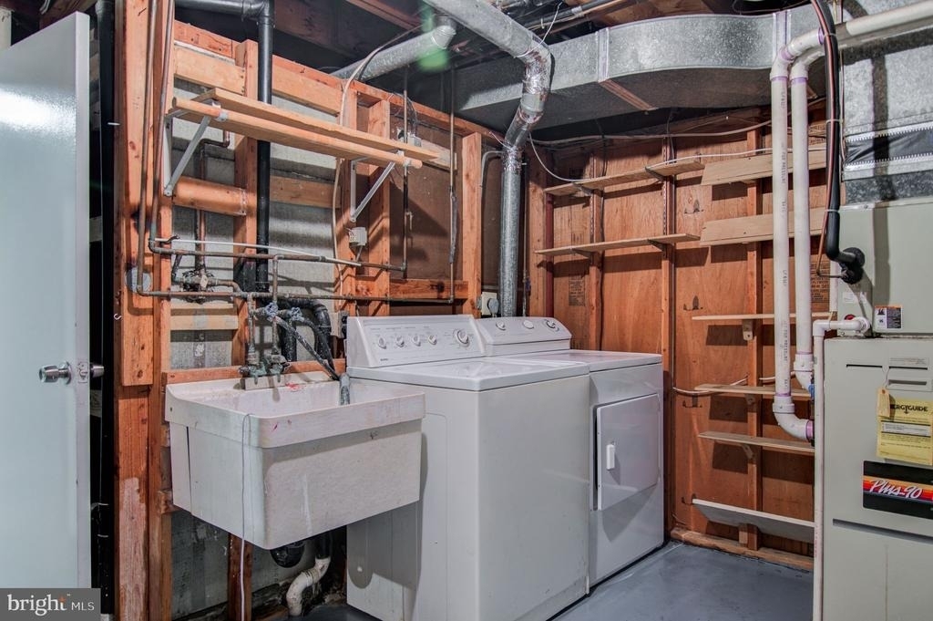 7763 Durer Court - Photo 36