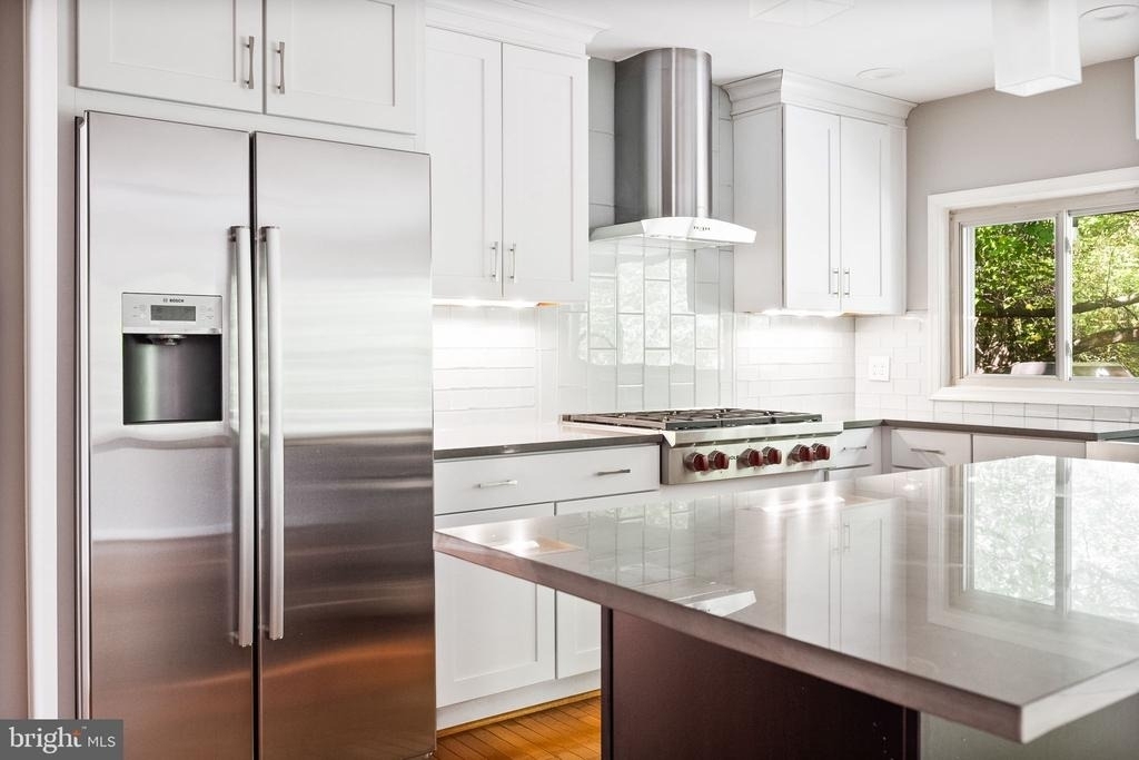 1317 Macbeth Street - Photo 10