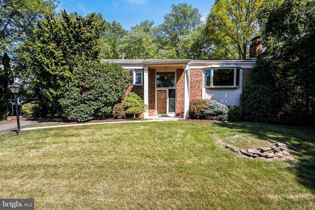 1317 Macbeth Street - Photo 1