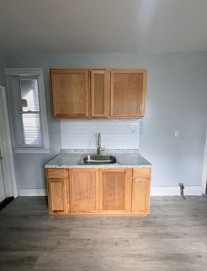 670 Pingree - Photo 12