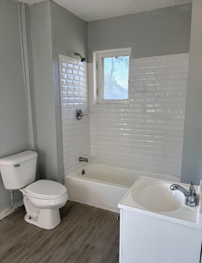 670 Pingree - Photo 17