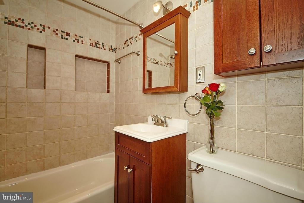 137 Virginia Avenue S - Photo 5