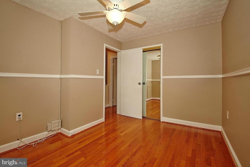 137 Virginia Avenue S - Photo 4