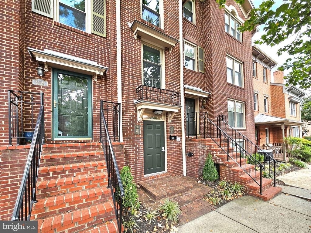 516 N West Street - Photo 0