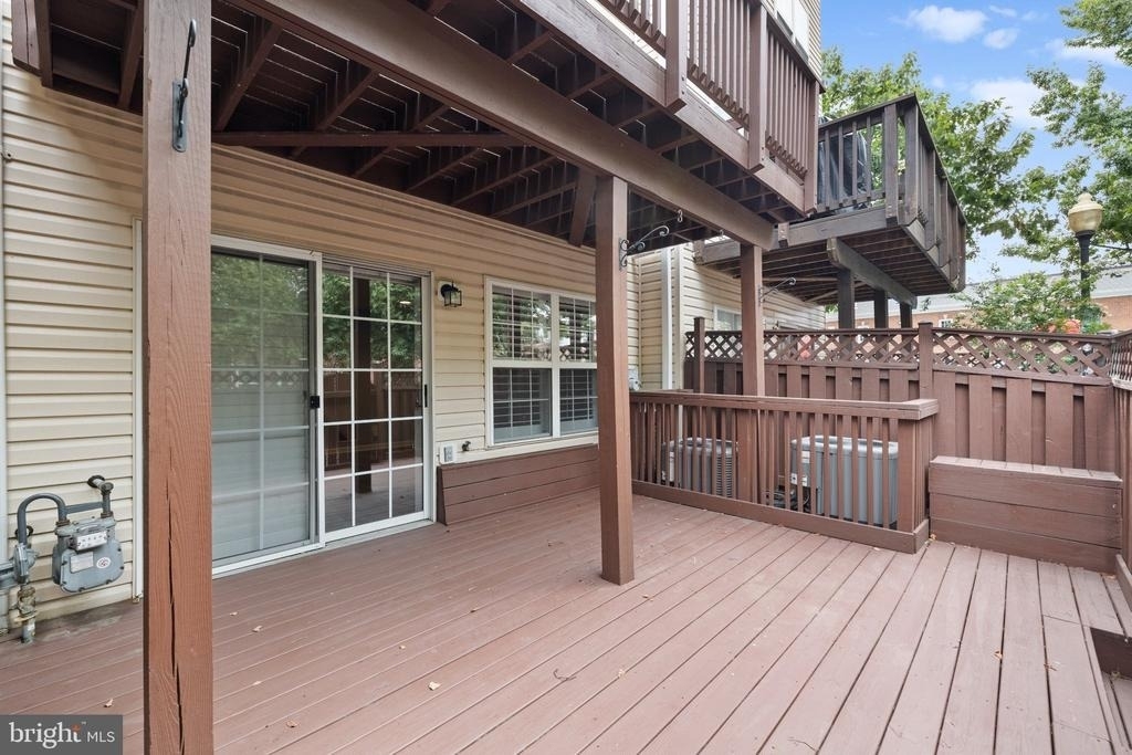 4929 Kilburn Street - Photo 10