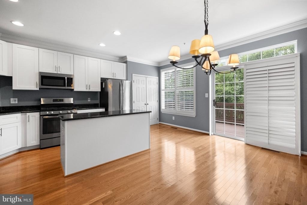 4929 Kilburn Street - Photo 19