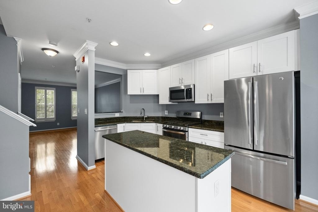 4929 Kilburn Street - Photo 24