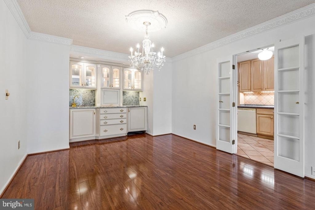 6101 Edsall Road - Photo 9