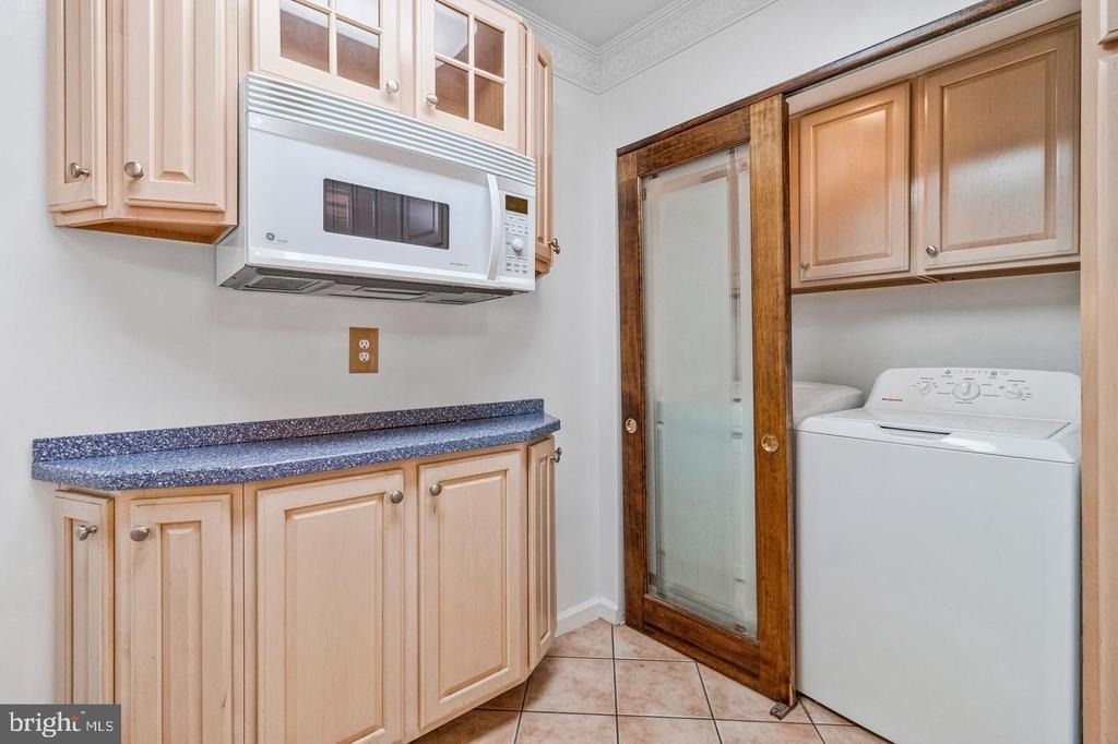 6101 Edsall Road - Photo 15
