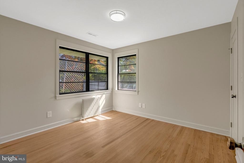2727 N Dinwiddie Street - Photo 12