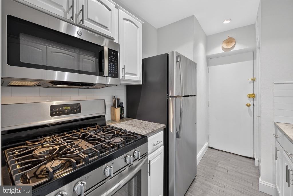 3701 5th Street S - Photo 11